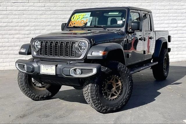 2026 Jeep Gladiator Sport S