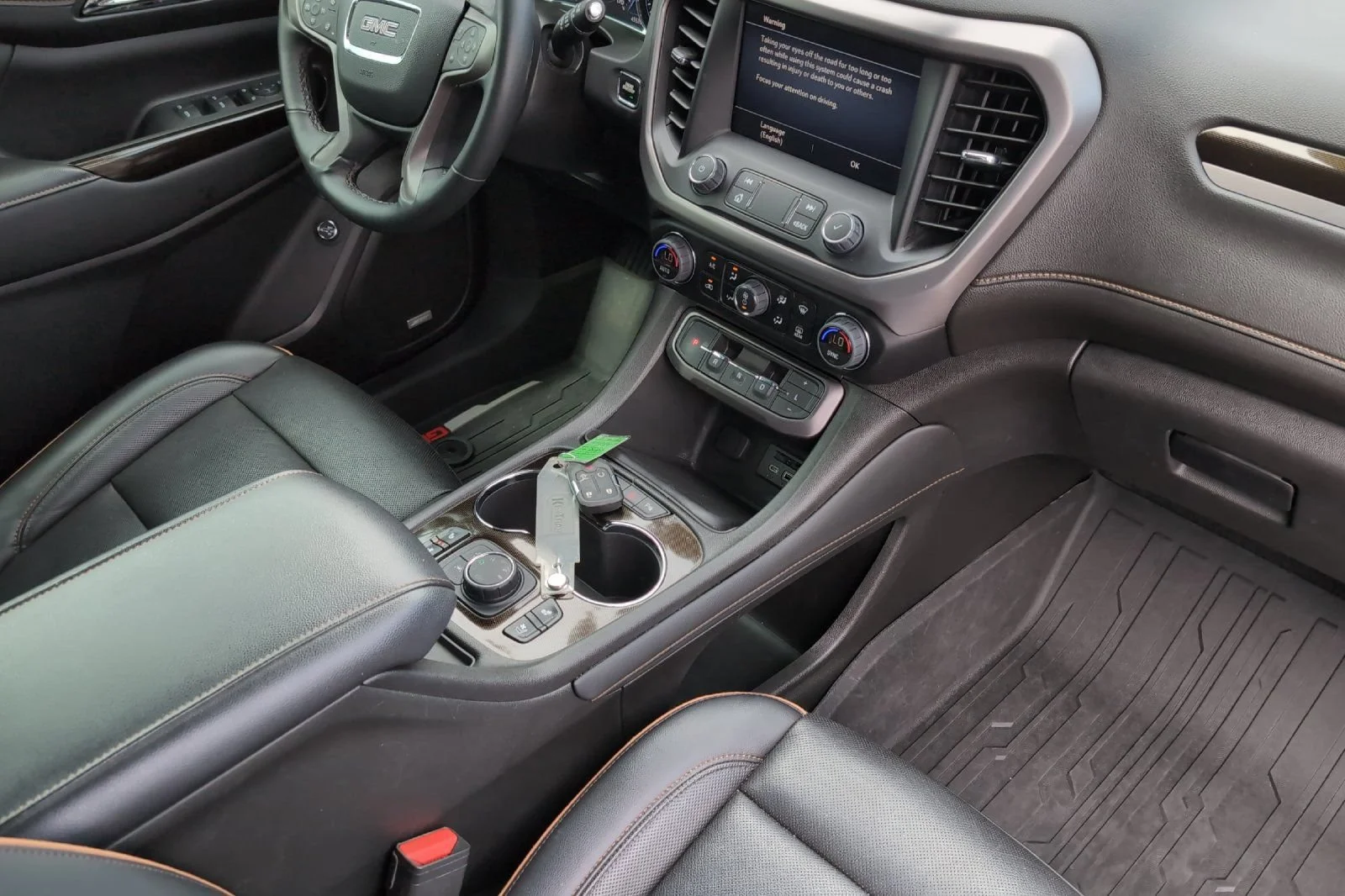 Used 2023 Ebony Twilight Metallic GMC AT4 image 18