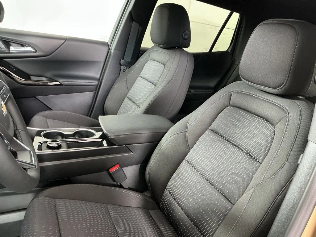 New 2027 Brown Chevrolet LT image 5