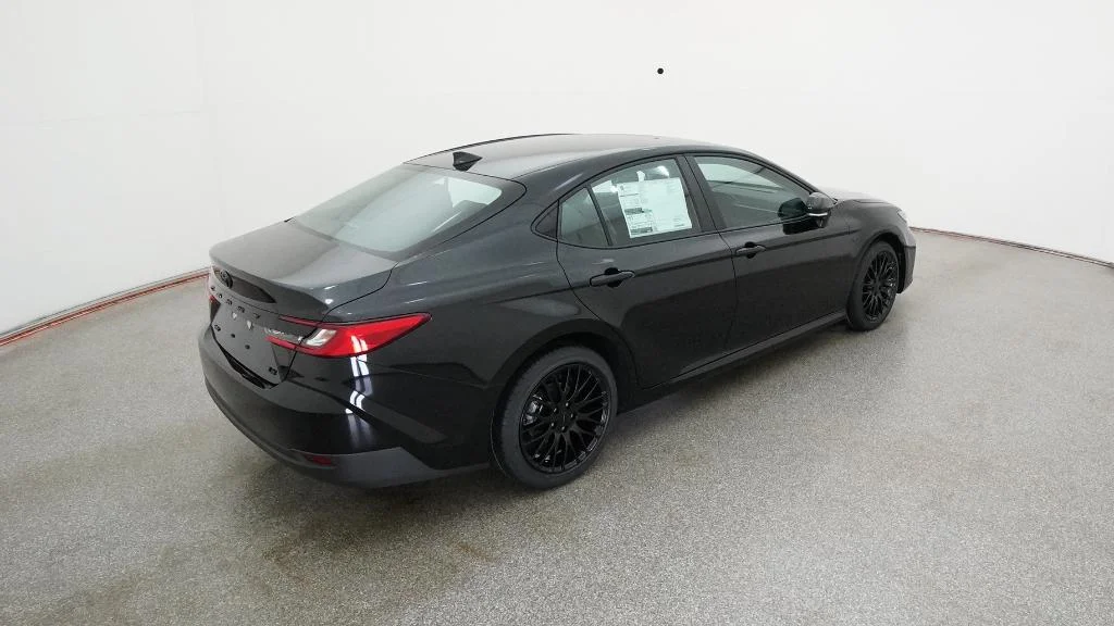 New 2026 Midnight Black Metallic Toyota LE image 10