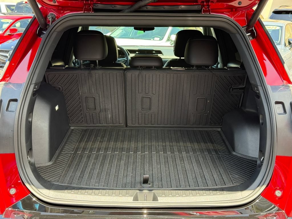 Used 2026 Volcanic Red Tintcoat GMC AT4 image 12