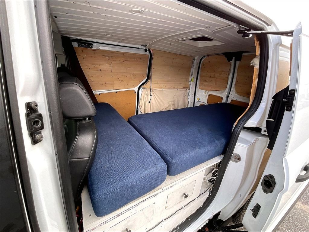 Used 2019 Frozen White Ford XL image 14