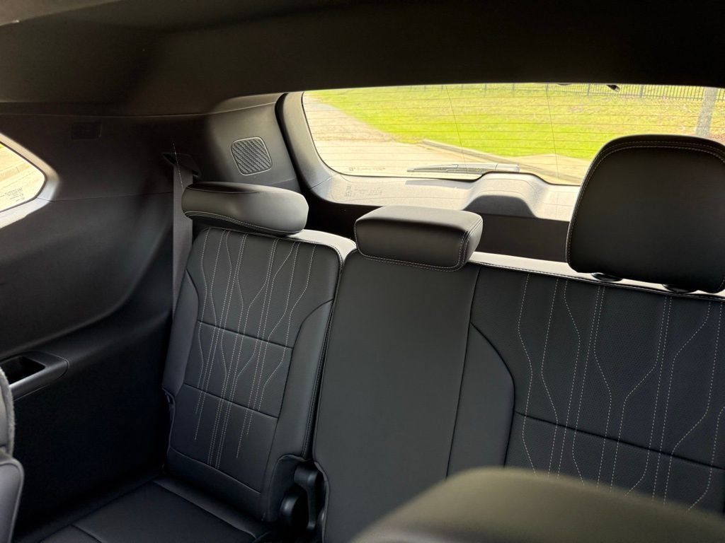 2026 Buick Enclave Avenir - Photo 22
