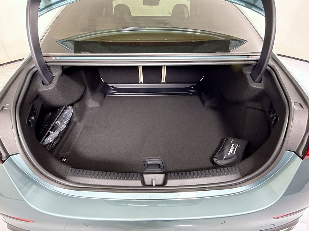 New 2026 Verde Silver Metallic Mercedes-Benz E 350 image 29