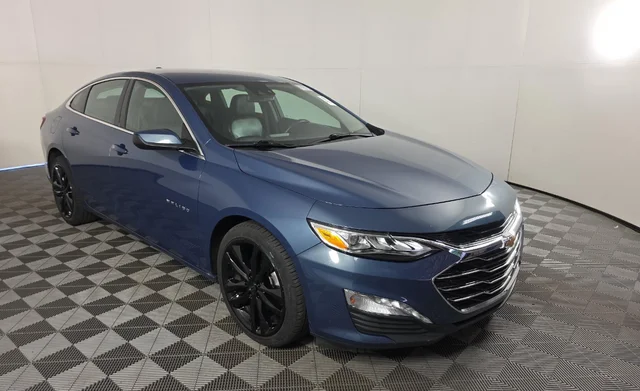 Used 2024 Blue Chevrolet LT image 1