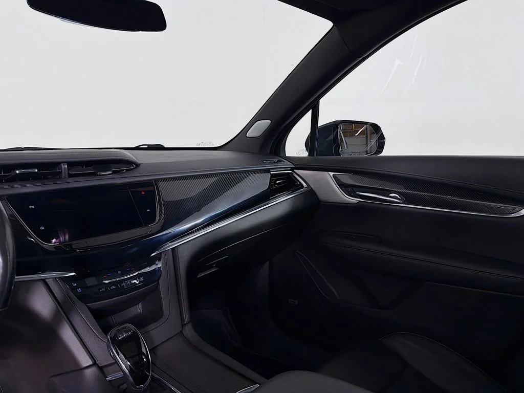 2023 Cadillac XT6 Sport - Photo 22