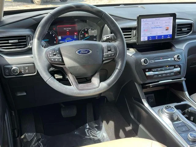 Certified Used 2020 Magnetic Ford XLT image 14