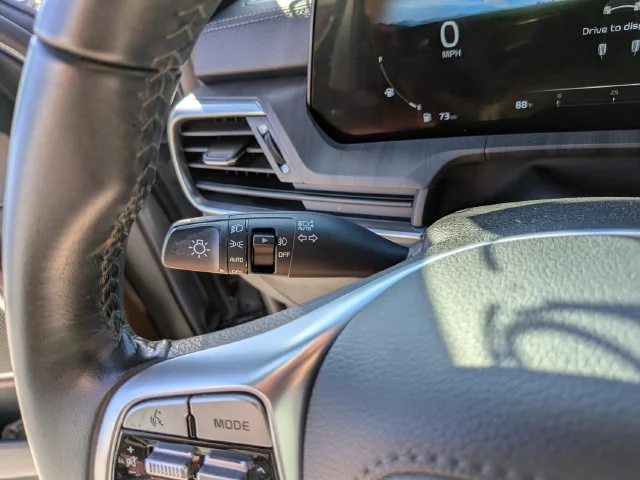 Used 2023 Silver Kia SX image 29