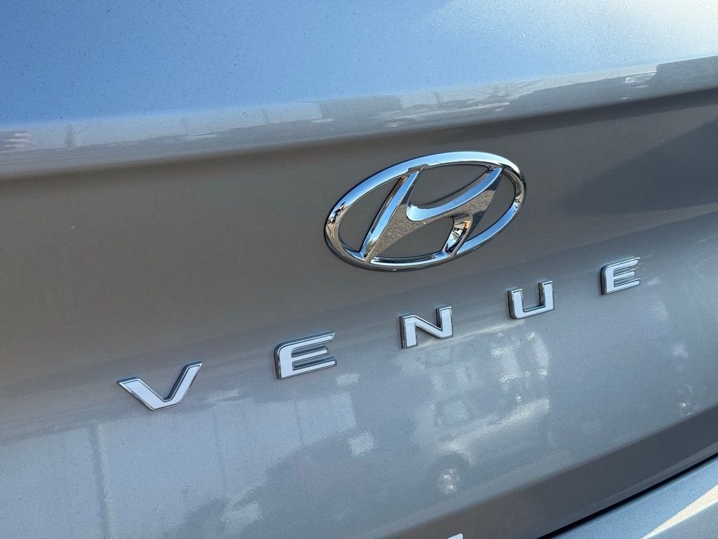 Used 2026 Silver Hyundai SEL image 12