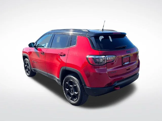Used 2023 Red Jeep Trailhawk image 10