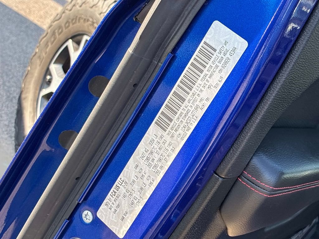 Used 2020 Blue Jeep Rubicon image 16