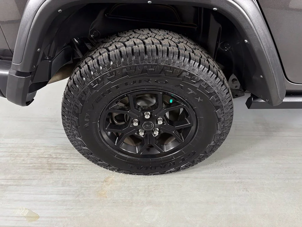 Used 2025 Gray Jeep Willys image 11