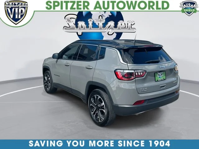 Used 2023 Gray Jeep Limited image 7