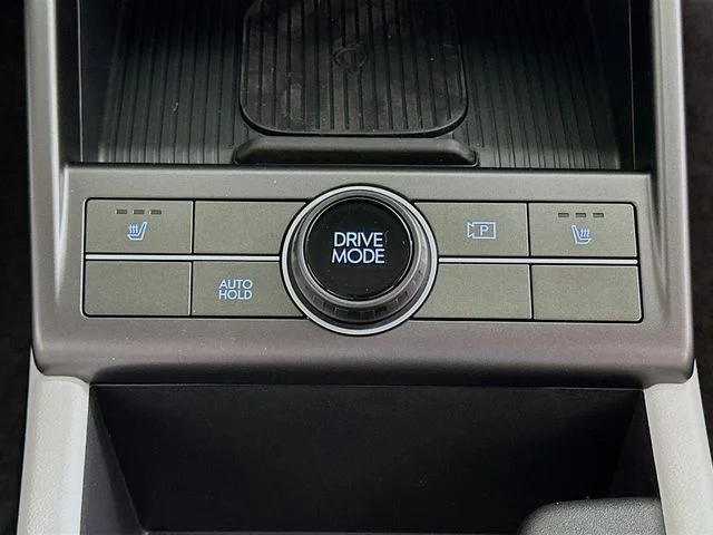 New 2026 Hyundai KONA SEL Premium