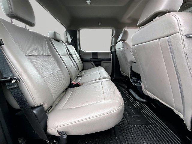 Used 2022 Silver Metallic Ford XL image 16