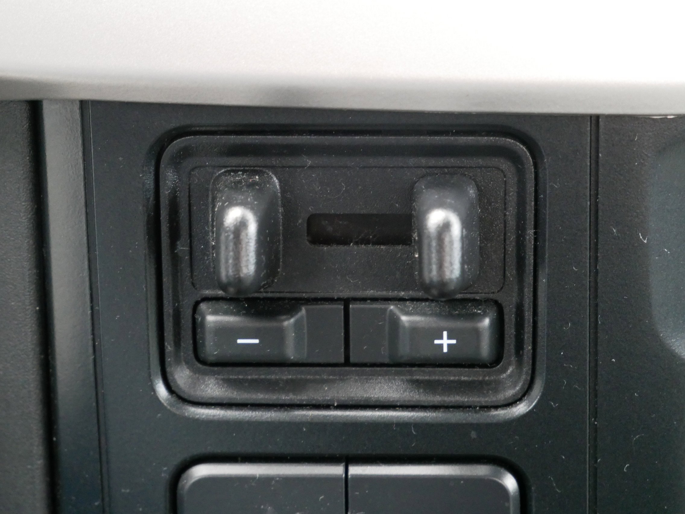 Used 2023 Blue Ford XLT image 23