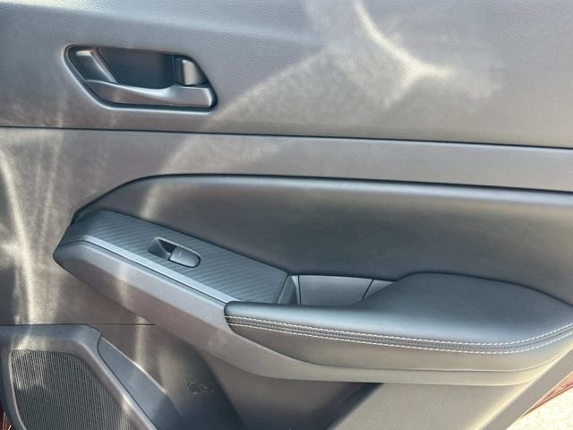 Used 2025 Garnet Pearl Nissan 2.5 SV image 20