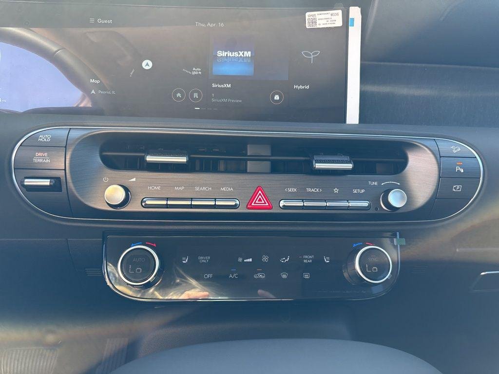 New 2026 Abyss Black Hyundai SEL 7P image 27