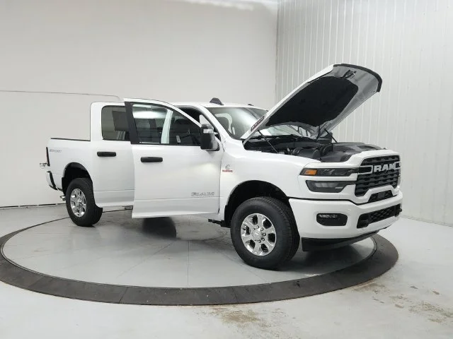 New 2026 White Ram Big Horn image 10