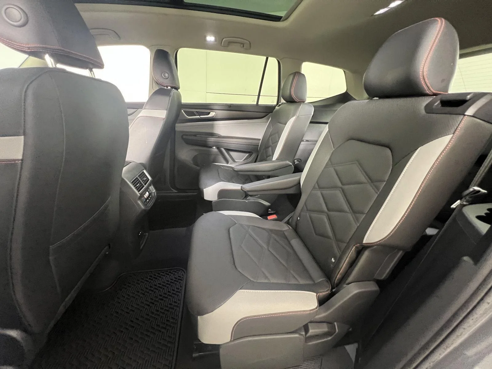 Used 2026 Pure Gray Volkswagen 2.0T Peak Edition image 20