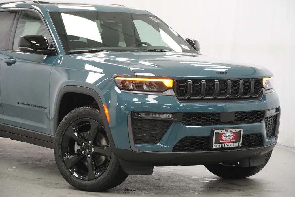 New 2026 Steel Blue Exterior Paint Jeep Limited image 2