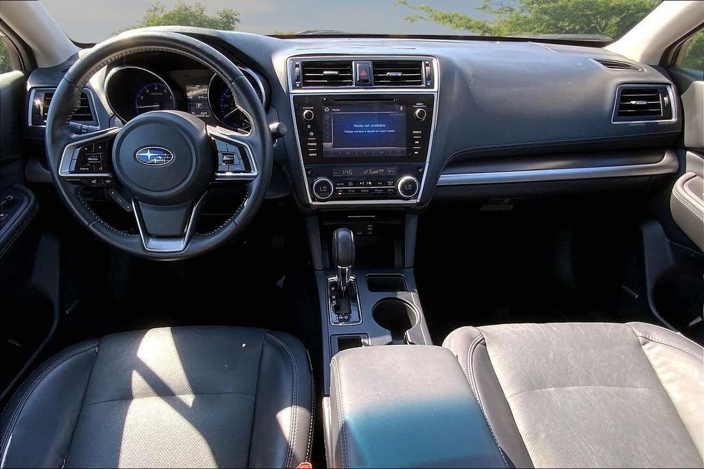 Used 2018 Black Subaru 2.5i image 7