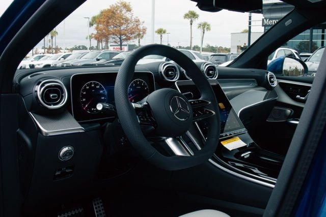 New 2026 Starling Blue Metallic Mercedes-Benz GLC 300 image 8