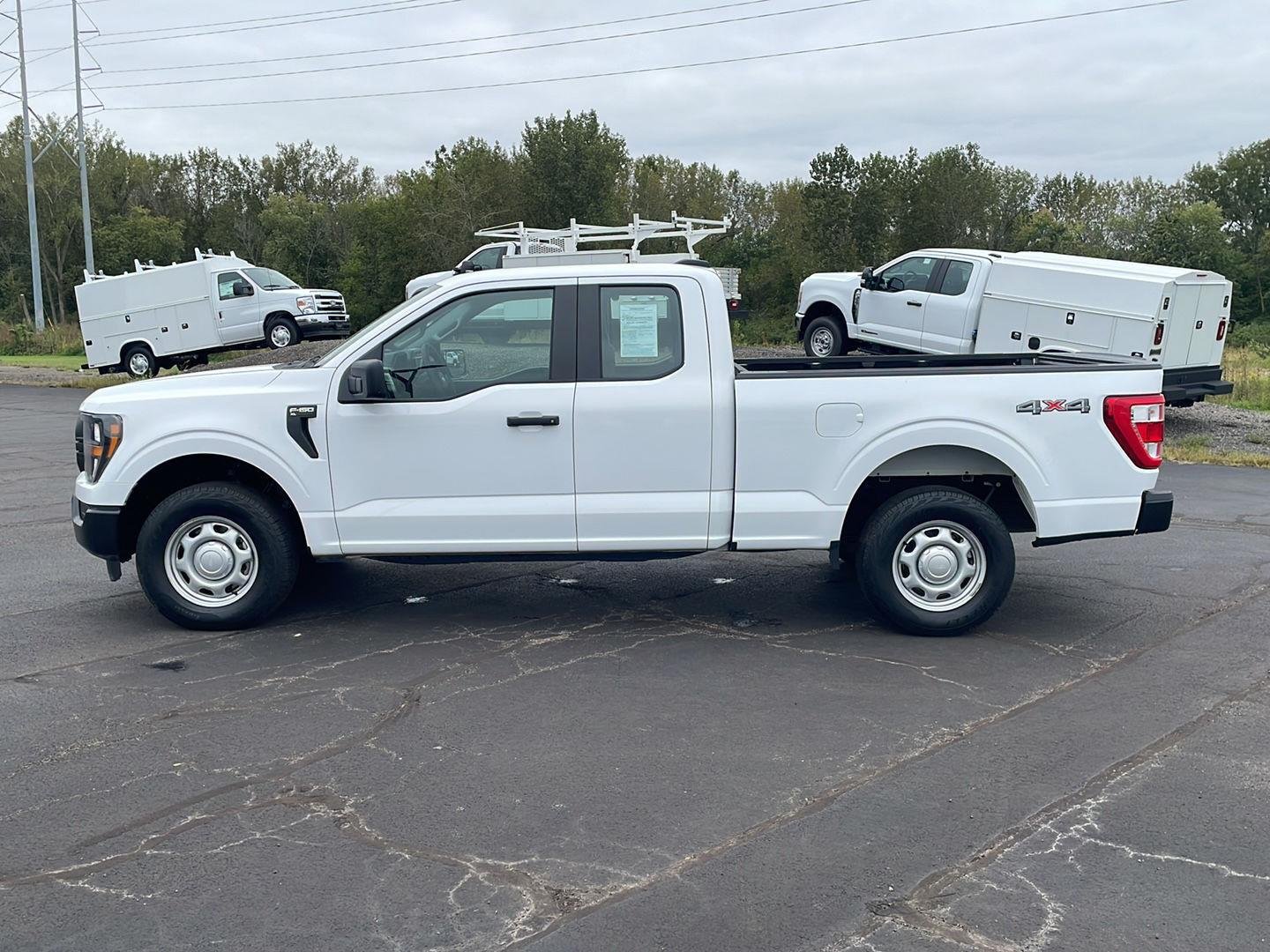 Used 2023 Oxford White Ford XL image 2