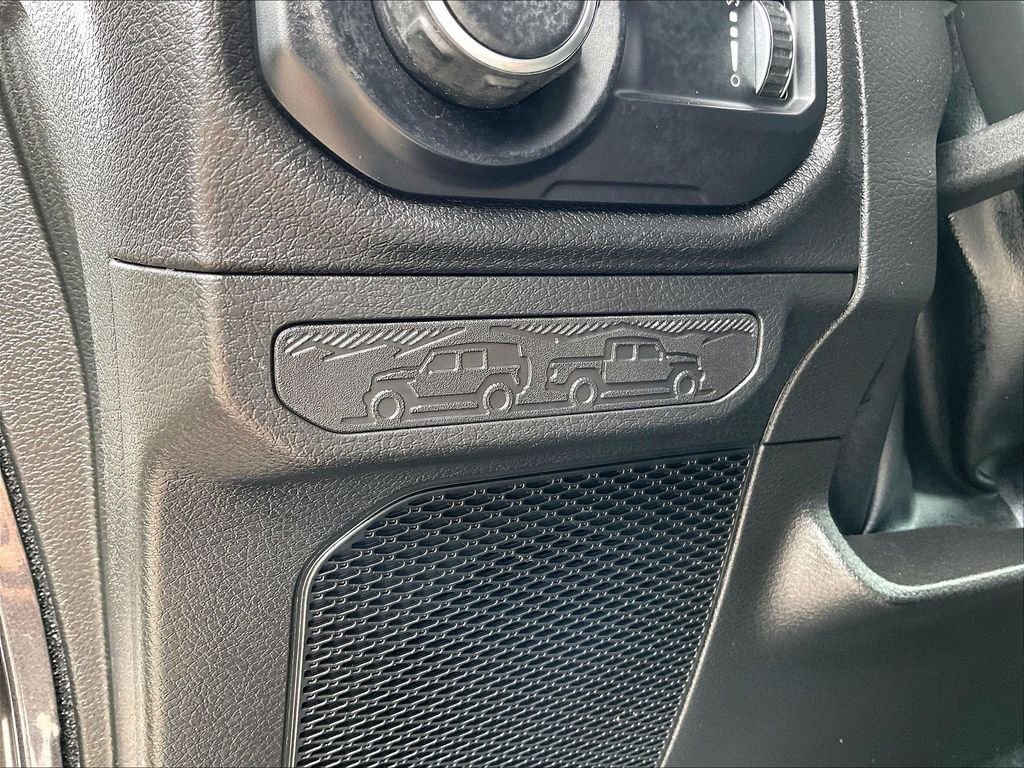 Used 2024 Gray Jeep Willys image 27