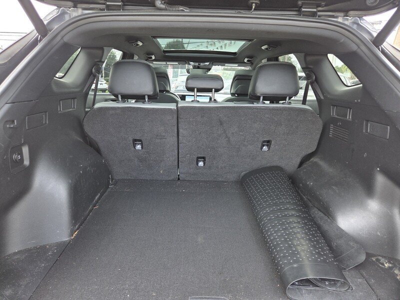 Used 2023 Black Kia X-Line image 25