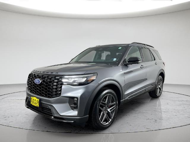 New 2026 Carbonized Gray Metallic Ford ST-Line image 24