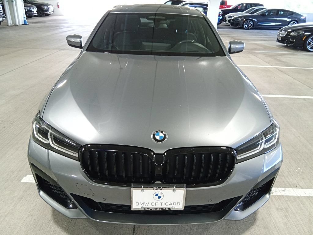 Used 2023 Skyscraper Gray Metallic BMW M550i xDrive image 2