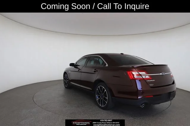 Used 2018 Red Ford SEL image 23