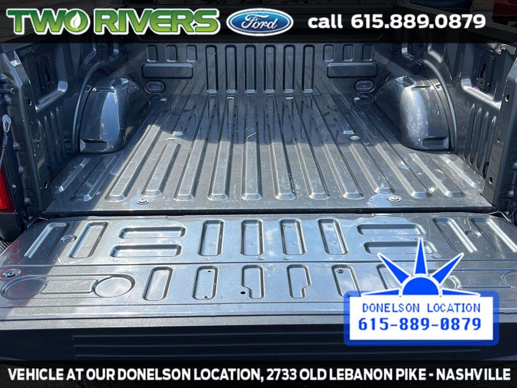 Used 2015 Magnetic Metallic Ford XL image 10