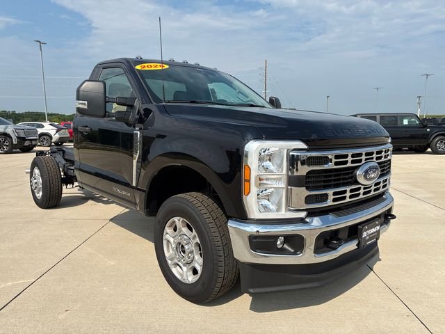 2026 Ford F-350SD XLT
