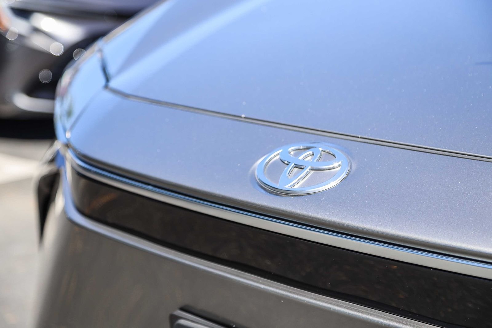 Used 2023 Heavy Metal Toyota XLE image 12