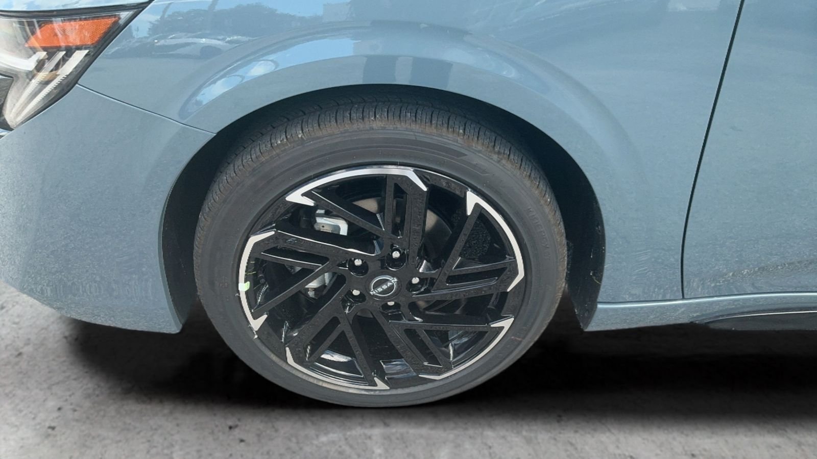 New 2027 Gray Nissan SR image 39
