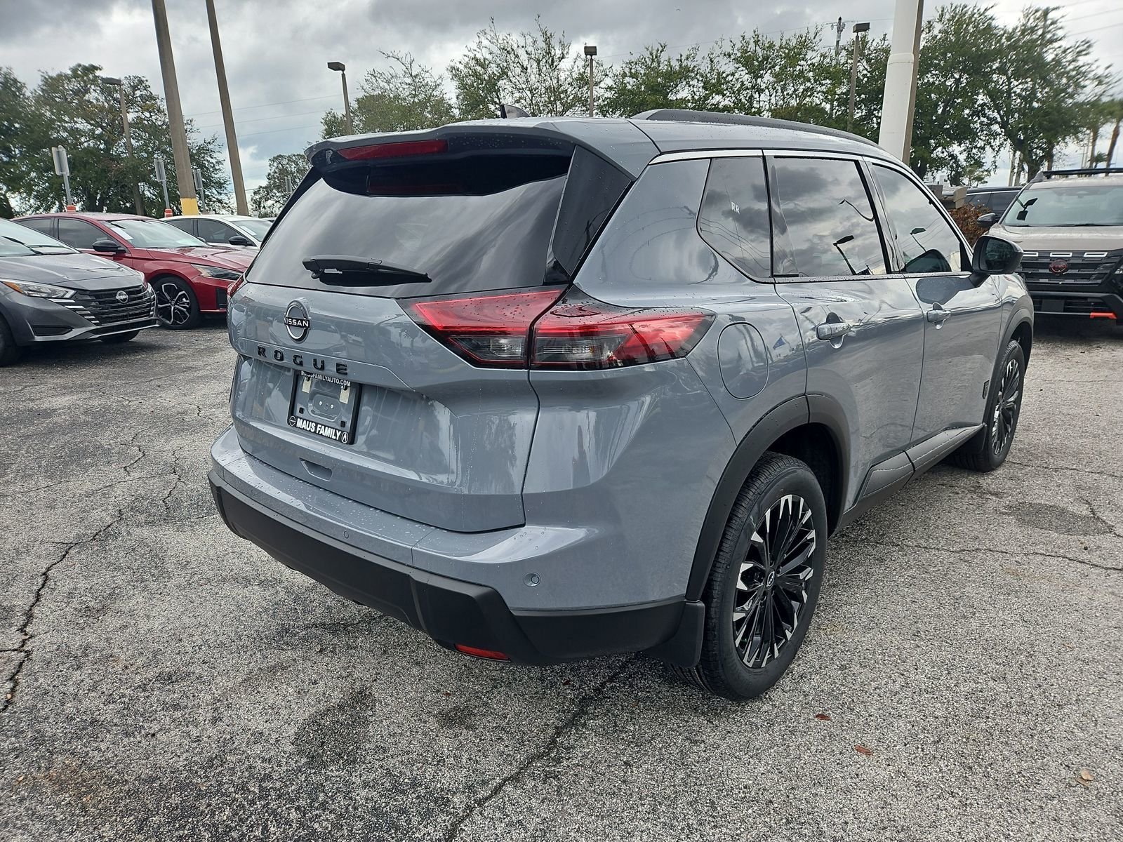New 2026 Nissan Rogue Dark Armor 4D Sport Utility