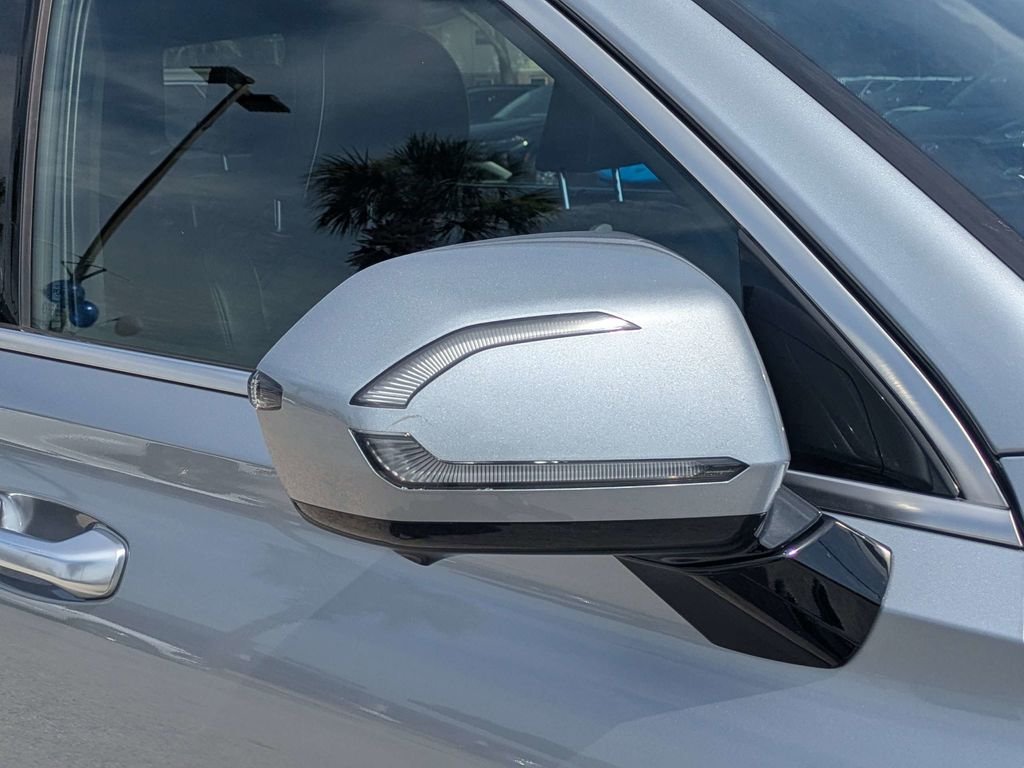 Used 2020 Silver Hyundai Limited image 10