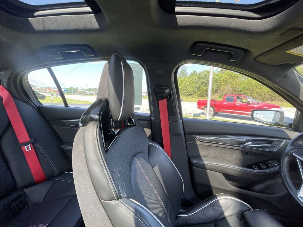 Used 2024 White Cadillac V-Series image 13