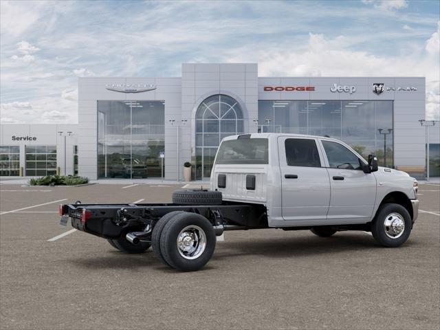 New 2026 Bright White Clear-Coat Exterior Paint RAM Tradesman image 30