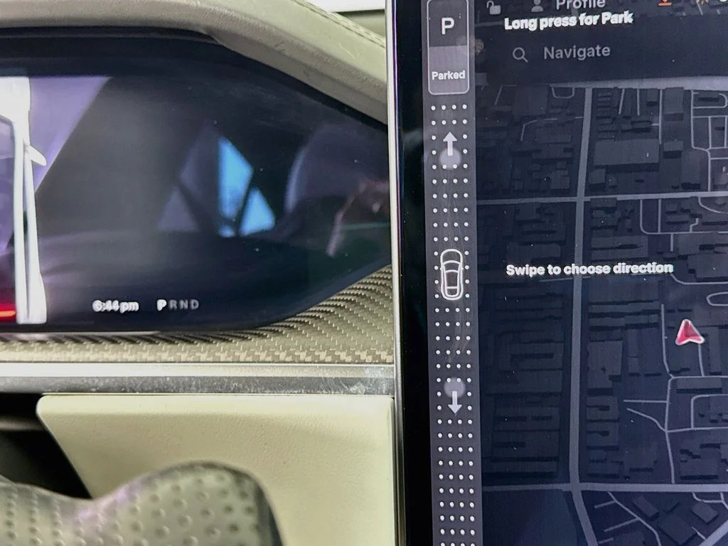 Used 2023 White Tesla Plaid image 17