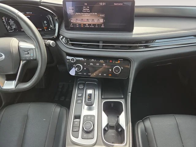 Used 2024  INFINITI LUXE image 11