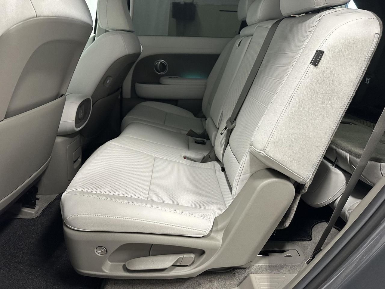 New 2027 Ecotronic Gray Pearl Hyundai Limited 8P image 67