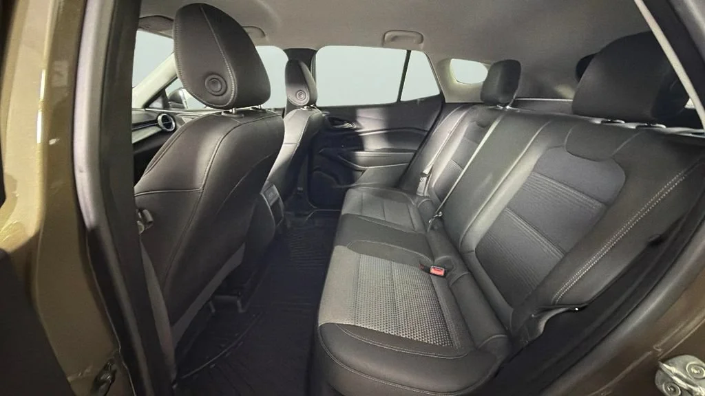 2024 Chevrolet Trax LT - Photo 41