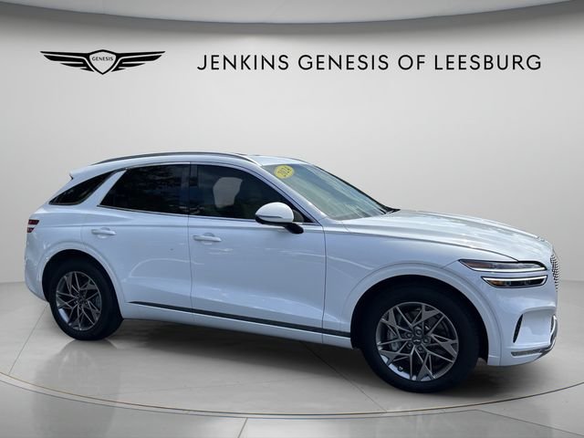 Used 2024 White Genesis 2.5T image 2