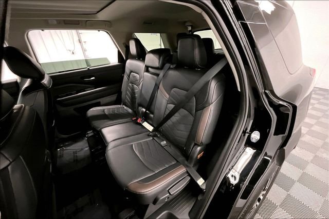 2025 Nissan Pathfinder Platinum - Photo 25