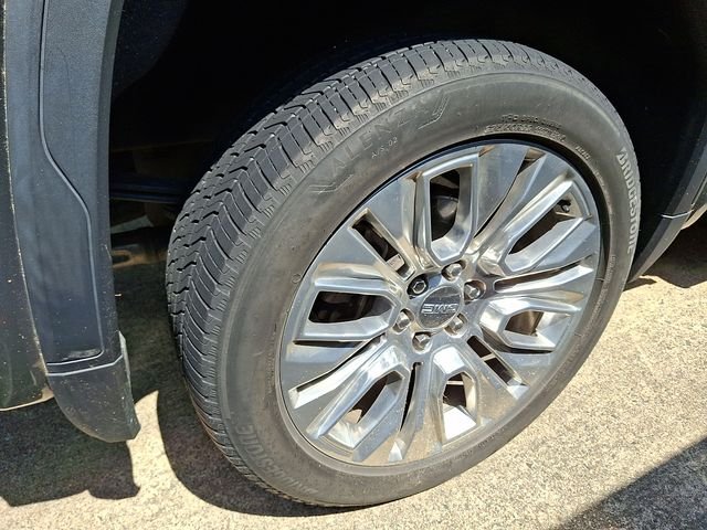 Used 2020 Gray GMC Denali image 10