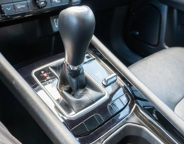 Used 2023 White Jeep Limited image 31