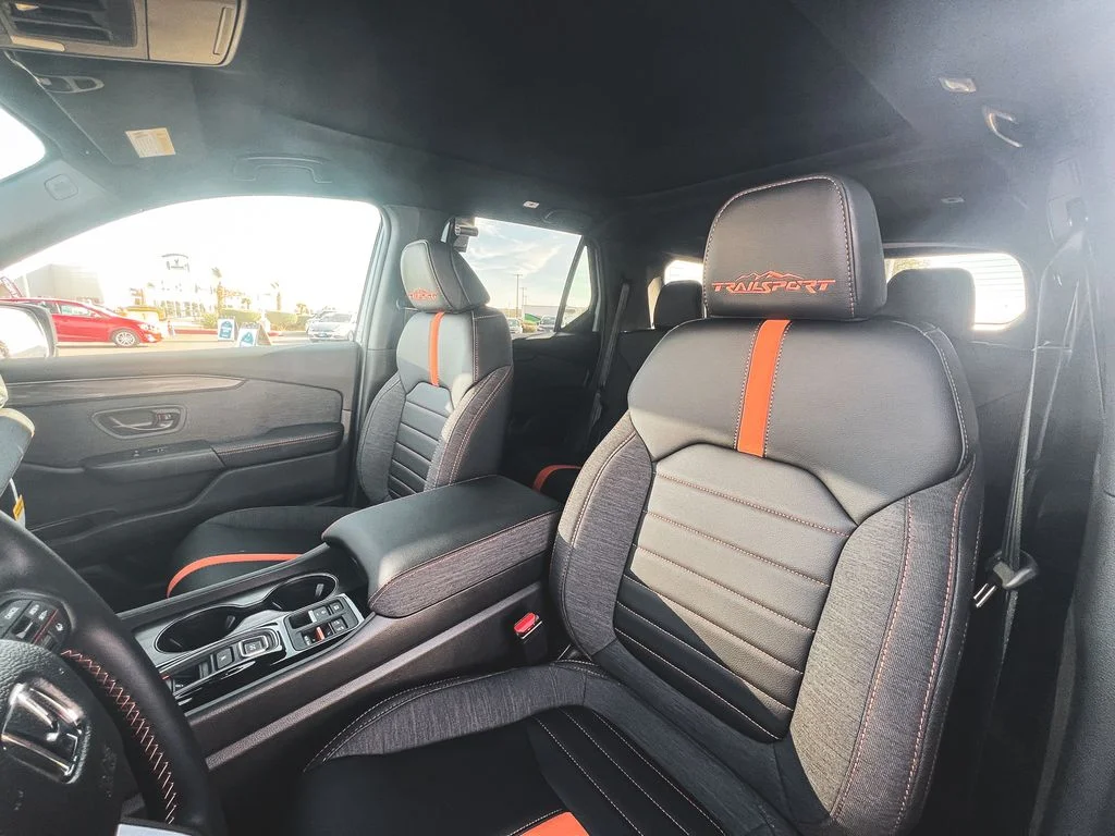 New 2026 Sonic Gray Pearl Honda TrailSport Blackout image 26
